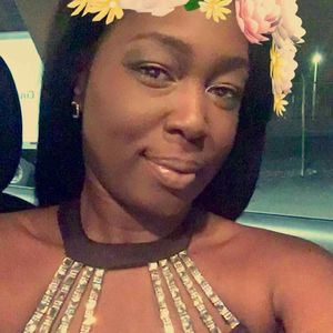 Meet your Posher, Janay